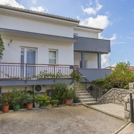 Romantisches Studio-apartment Nur 410 Meter Zum Mit Privatparkpatz Appartement *